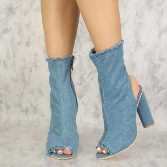 Shoes - Picture 2 of 5